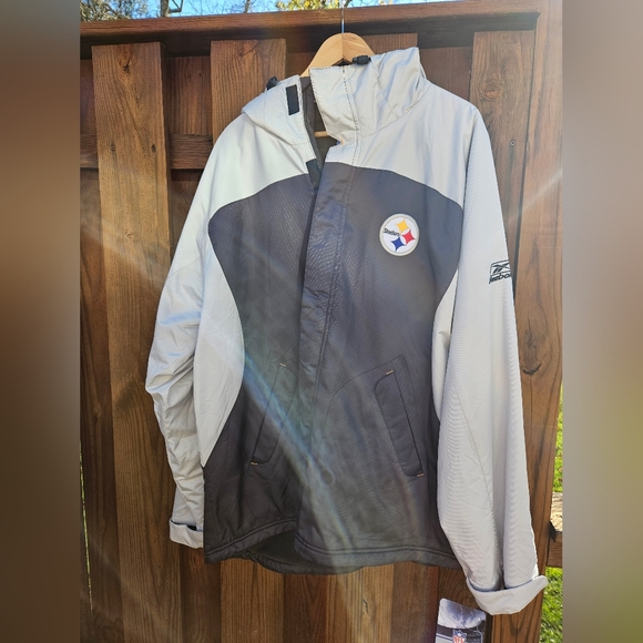 NFL Steelers Football Jacket - Picture 1 of 5